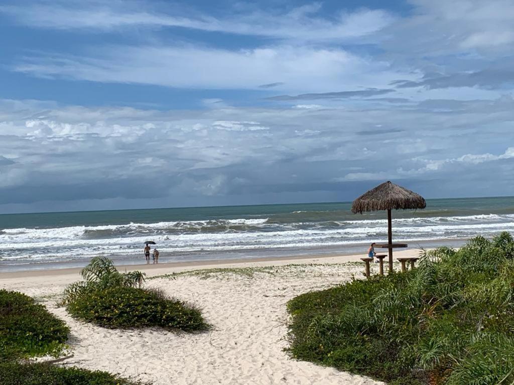 Cond Praia Da Perola - Apt Rosa 7 伊列乌斯 外观 照片